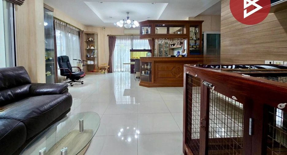 For sale 3 bedrooms house in Min Buri, Bangkok