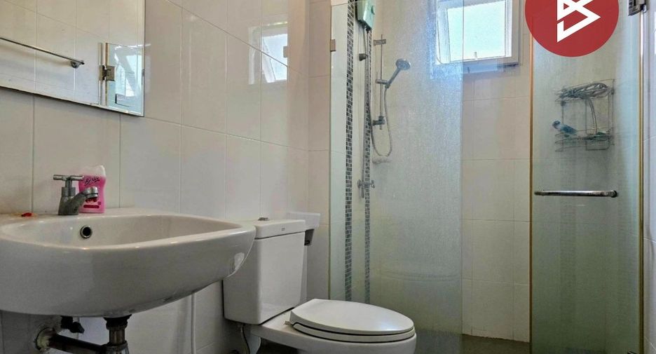 For sale 3 bedrooms house in Min Buri, Bangkok