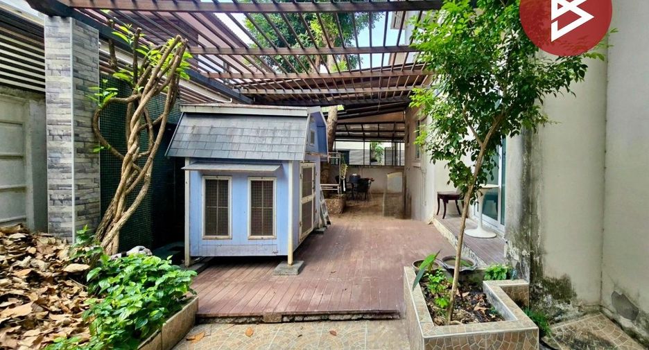 For sale 3 bedrooms house in Min Buri, Bangkok