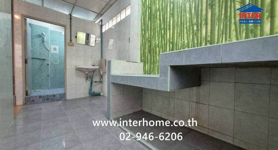 À vendre 3 chambres maison de ville à Mueang Nonthaburi, Nonthaburi