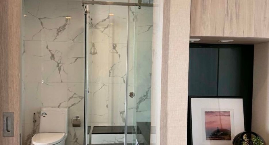 For sale studio condo 