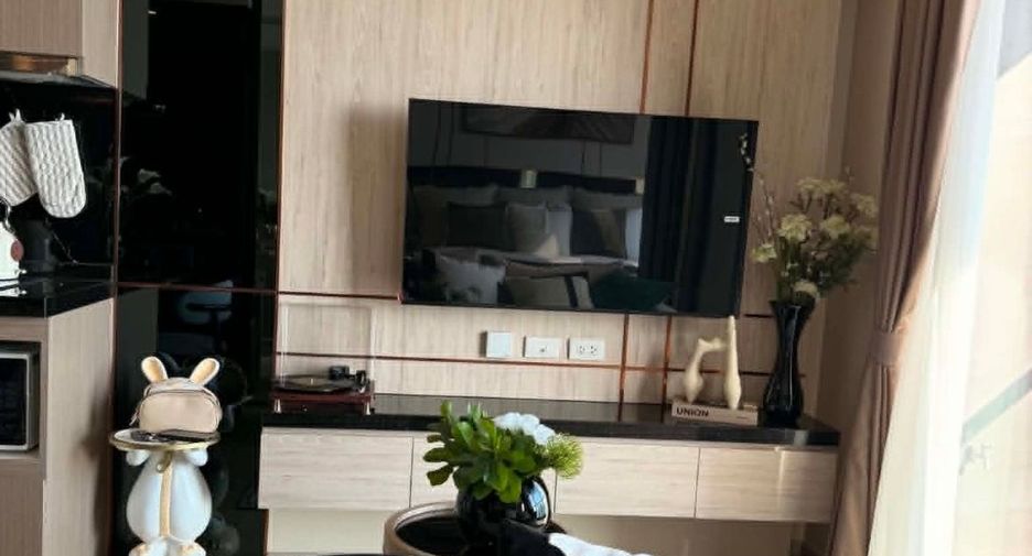 For sale studio condo 