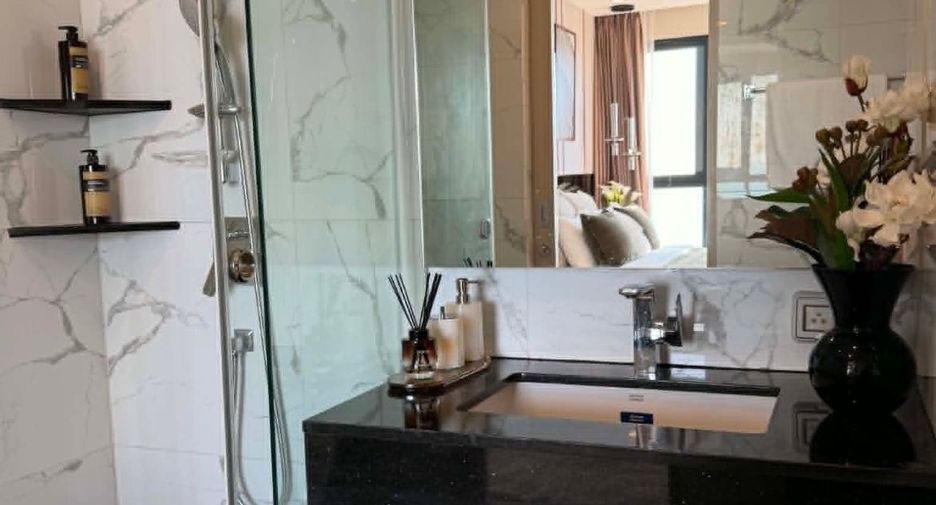 For sale studio condo 
