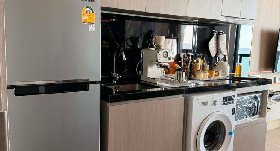 For sale studio condo 