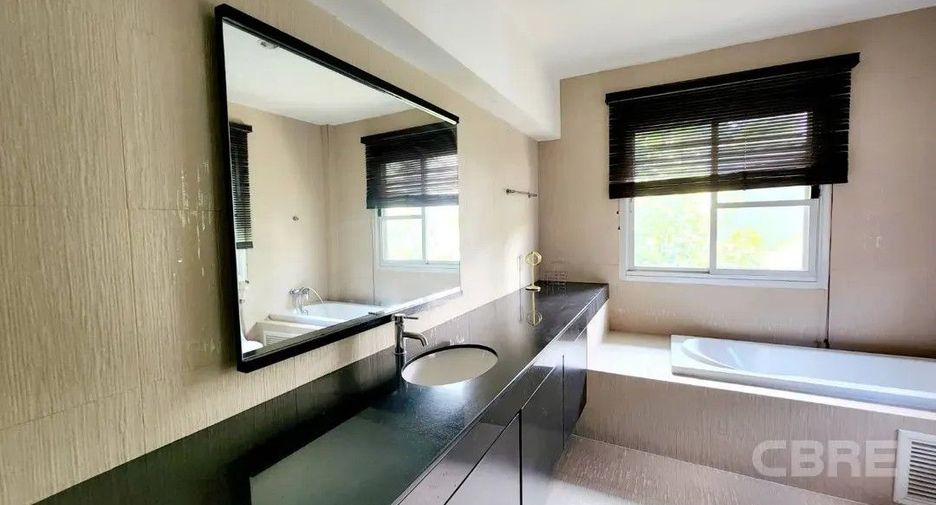 Casa en venta de 3 habitaciones en Suan Luang, Bangkok