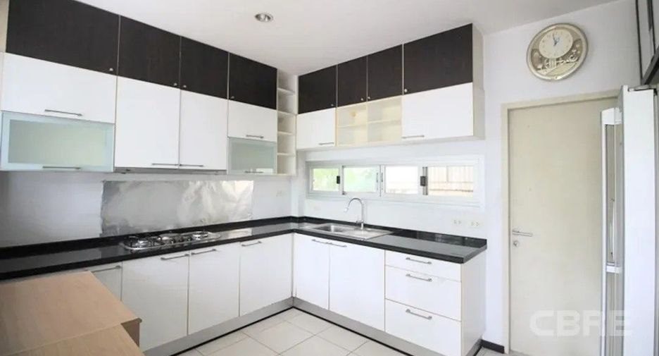Casa en venta de 3 habitaciones en Suan Luang, Bangkok