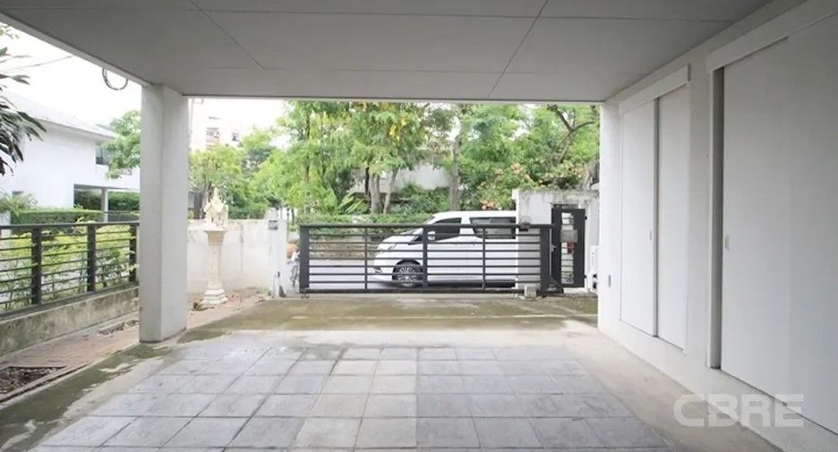 Casa en venta de 3 habitaciones en Suan Luang, Bangkok