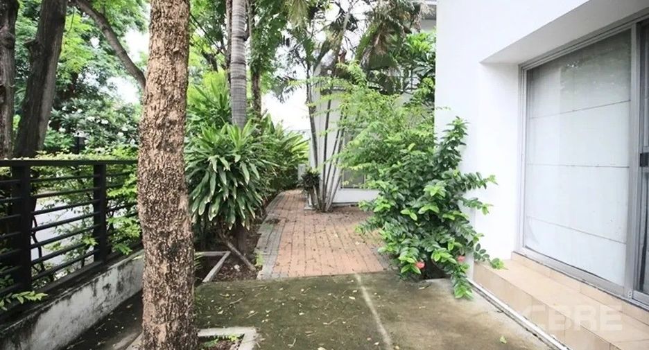 Casa en venta de 3 habitaciones en Suan Luang, Bangkok