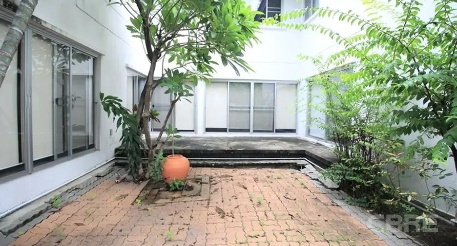 Casa en venta de 3 habitaciones en Suan Luang, Bangkok