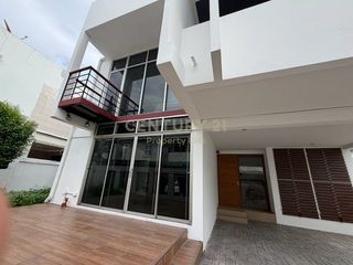 Casa en venta de 3 habitaciones en Phaya Thai, Bangkok