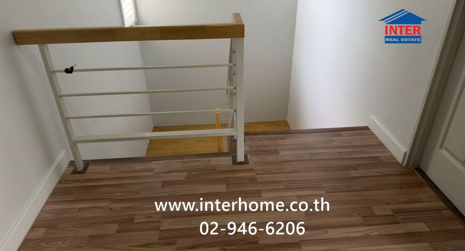 Casa en venta de 3 habitaciones en Bang Sao Thong, Samut Prakan