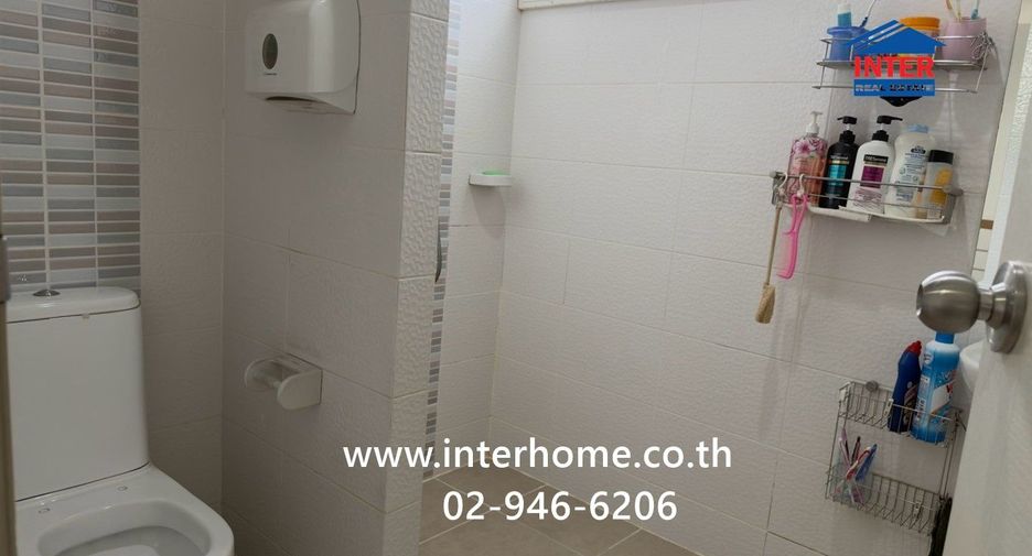 Casa en venta de 3 habitaciones en Bang Sao Thong, Samut Prakan