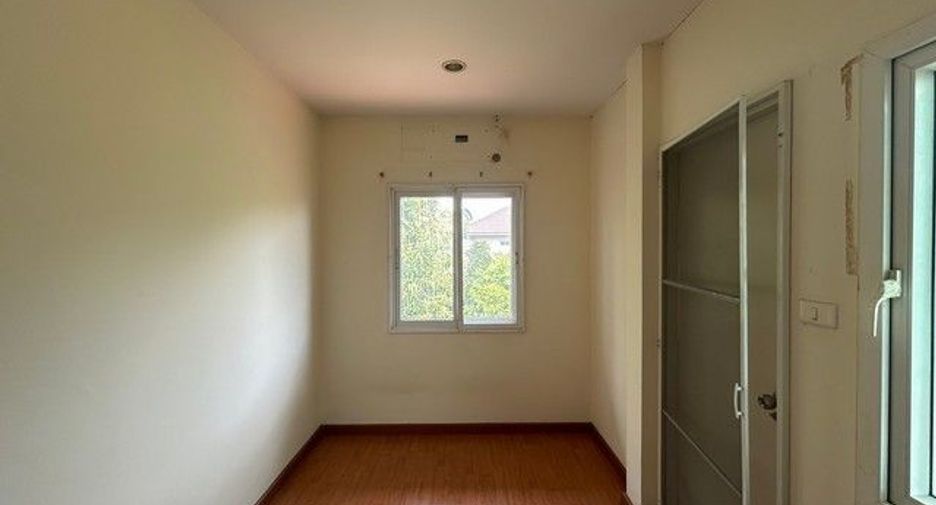 For sale 3 bedrooms house in Bang Bua Thong, Nonthaburi