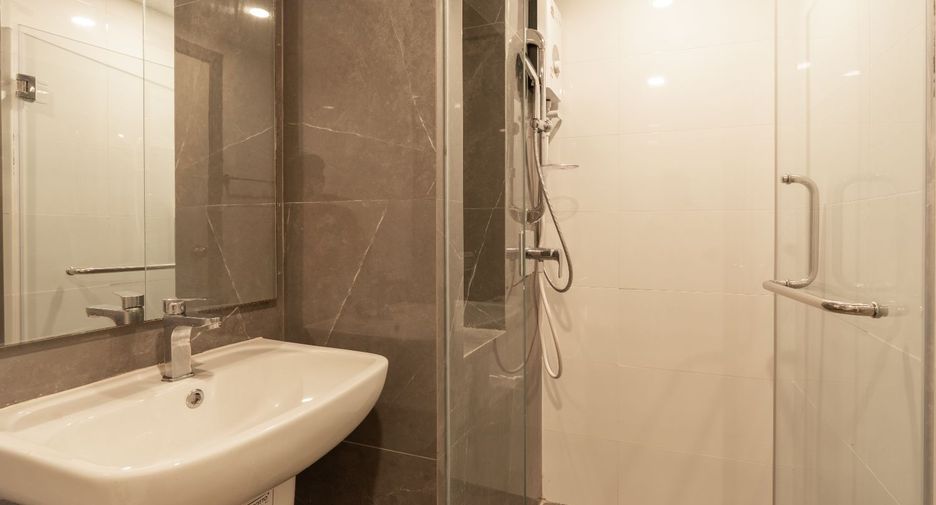 Wohnung zur Miete mit 2 Zimmer in Mueang Rayong, Rayong