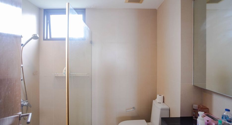 For sale 3 ベッドルーム condo in Klaeng, Rayong