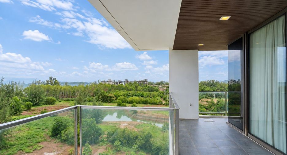 For sale 3 ベッドルーム condo in Klaeng, Rayong