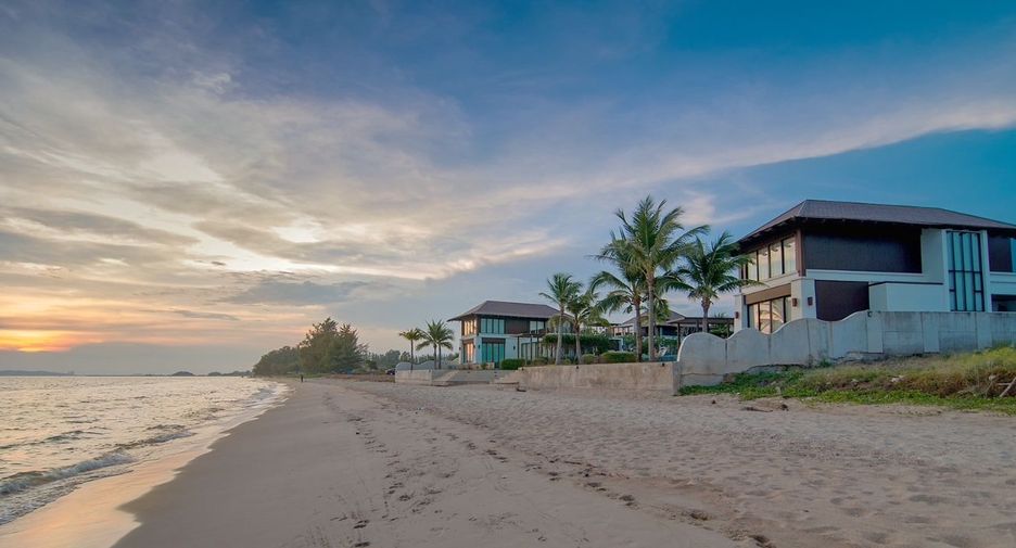 For sale 3 ベッドルーム condo in Klaeng, Rayong
