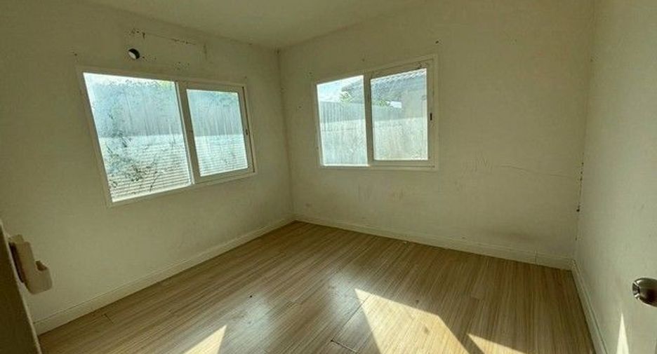 For sale 4 bedrooms house in Bang Bua Thong, Nonthaburi