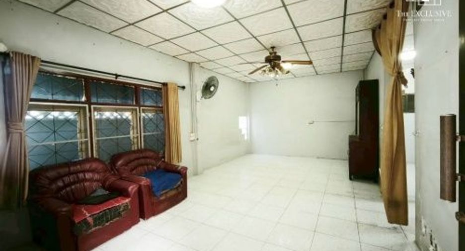 Haus zum Kauf mit 4 Zimmer in Mueang Nonthaburi, Nonthaburi