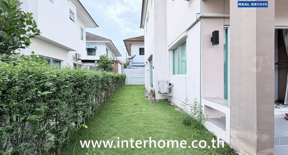 Casa en venta de 4 habitaciones en Lat Krabang, Bangkok