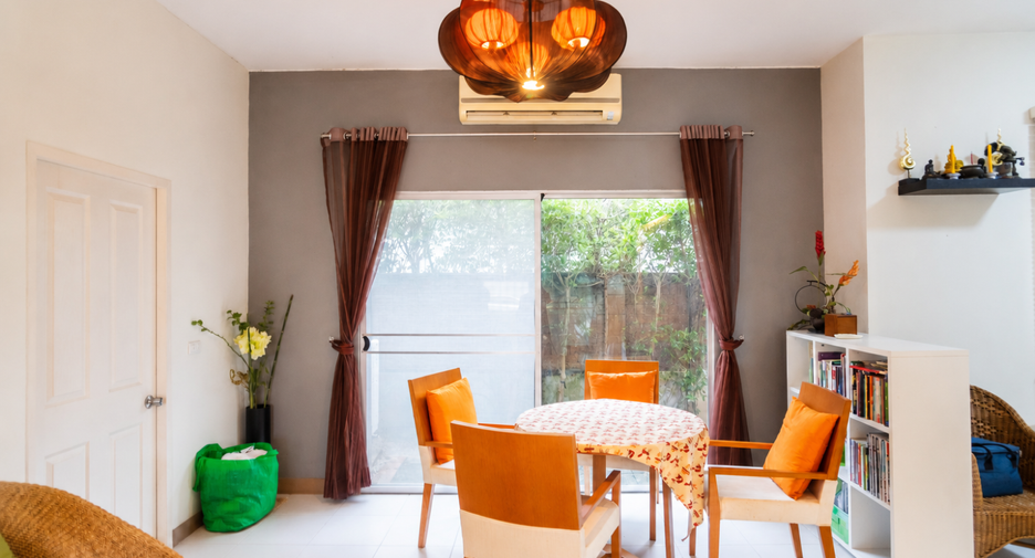 À vendre 2 chambres maison à Mueang Rayong, Rayong