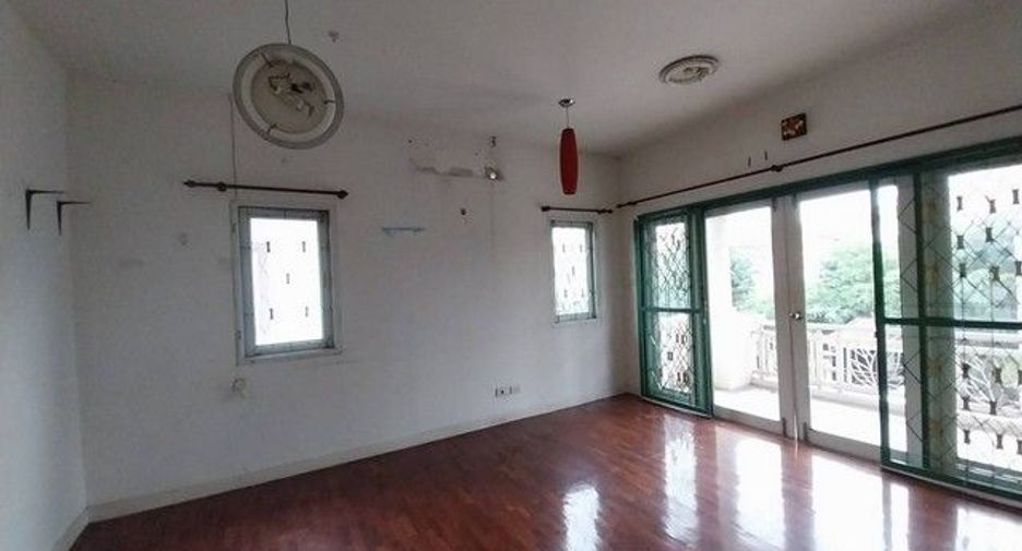 Haus zum Kauf mit 3 Zimmer in Bang Yai, Nonthaburi