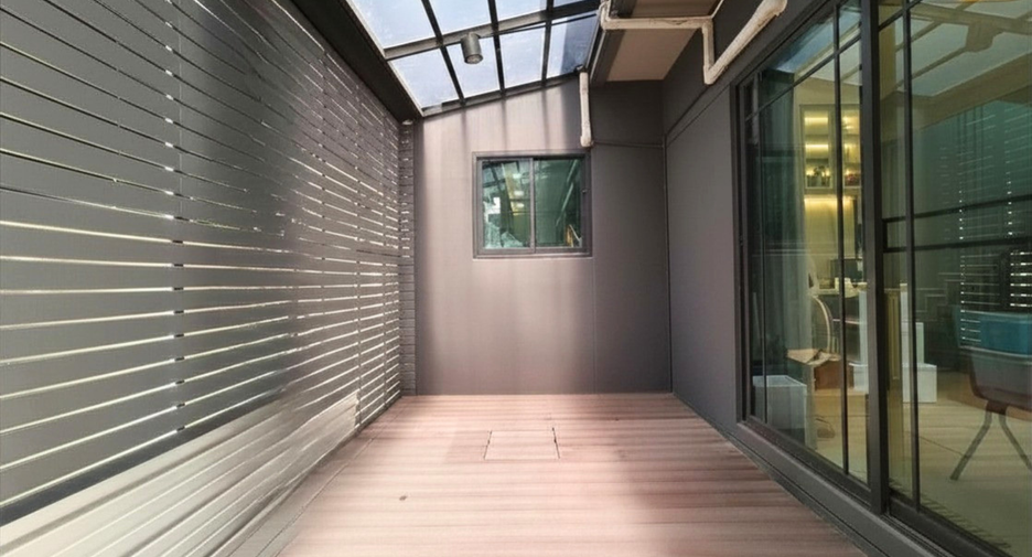 Casa en venta de 5 habitaciones en Khan Na Yao, Bangkok