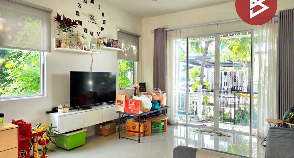 Casa en venta de 4 habitaciones en Bang Khun Thian, Bangkok