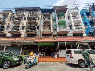 For sale 3 bedrooms retail Space in Bang Phli, Samut Prakan