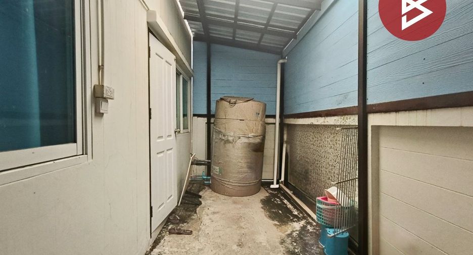 À vendre 3 chambres maison de ville à Mueang Samut Prakan, Samut Prakan