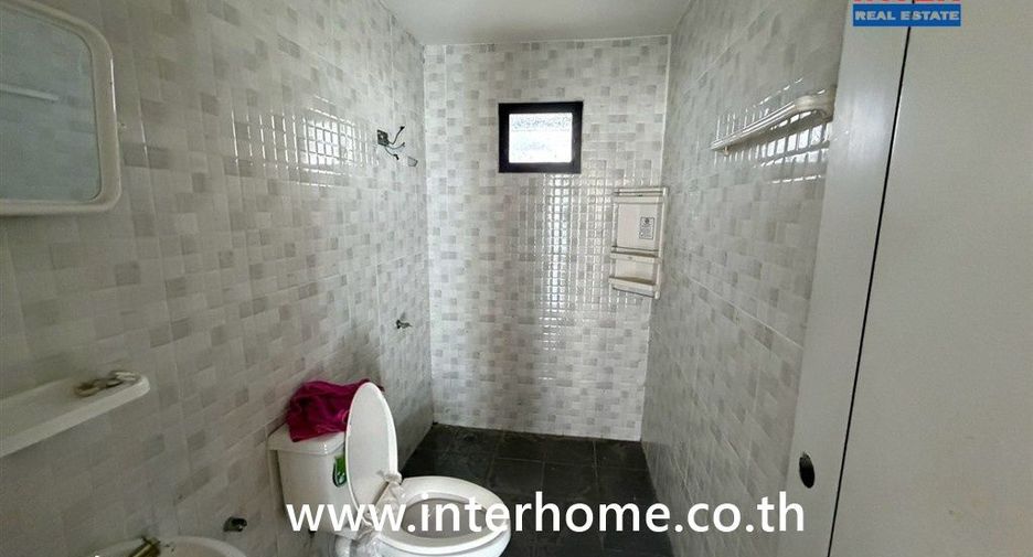 Haus zum Kauf mit 3 Zimmer in Bang Bua Thong, Nonthaburi