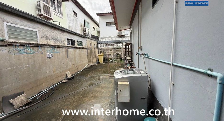 Haus zum Kauf mit 3 Zimmer in Bang Bua Thong, Nonthaburi