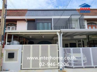Casa adosada en venta de 2 habitaciones en Chatuchak, Bangkok