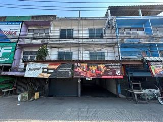 For sale 3 bedrooms retail Space in Bang Phli, Samut Prakan