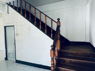 À vendre 2 chambres maison de ville à Nikhom Phatthana, Rayong