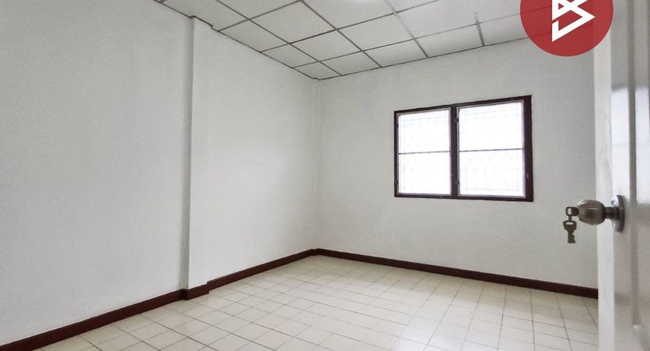 Casa adosada en venta de 2 habitaciones en Bang Bon, Bangkok