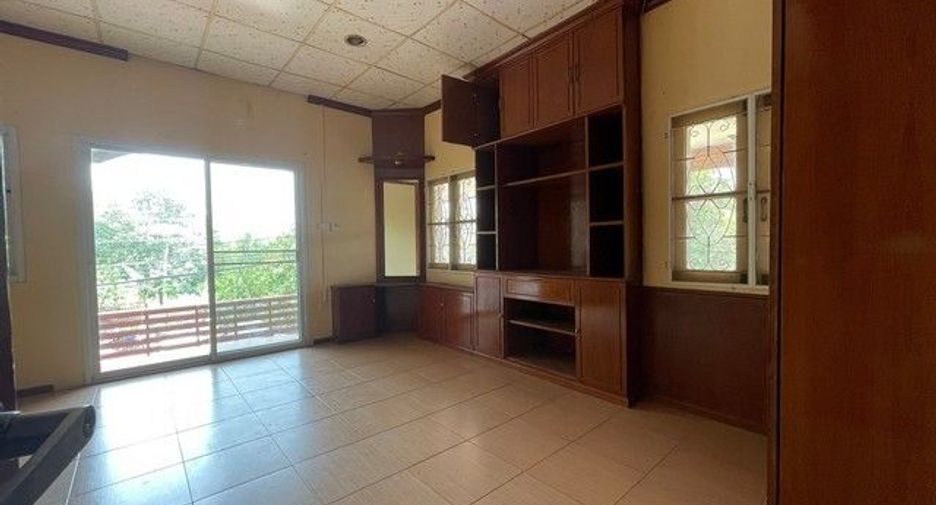 For sale 2 bedrooms townhouse in Bang Phli, Samut Prakan