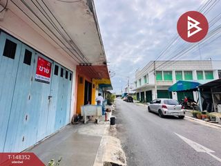 Gewerbefläche zum Kauf mit 2 Zimmer in Ban Pong, Ratchaburi