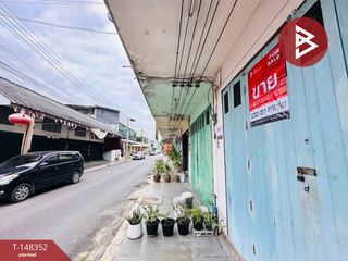 Gewerbefläche zum Kauf mit 2 Zimmer in Ban Pong, Ratchaburi