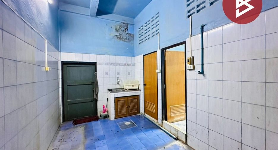 Gewerbefläche zum Kauf mit 2 Zimmer in Ban Pong, Ratchaburi