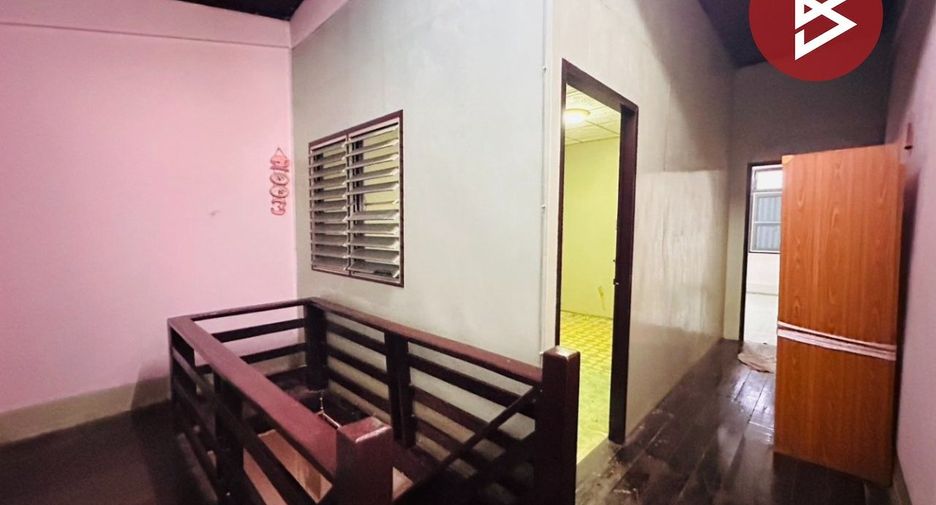 Gewerbefläche zum Kauf mit 2 Zimmer in Ban Pong, Ratchaburi
