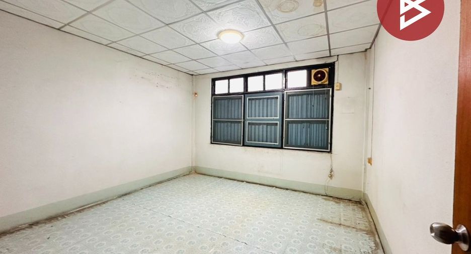 Gewerbefläche zum Kauf mit 2 Zimmer in Ban Pong, Ratchaburi