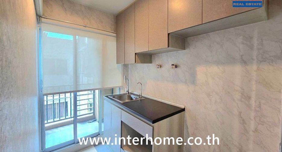 For sale 1 bed condo in Mueang Samut Prakan, Samut Prakan