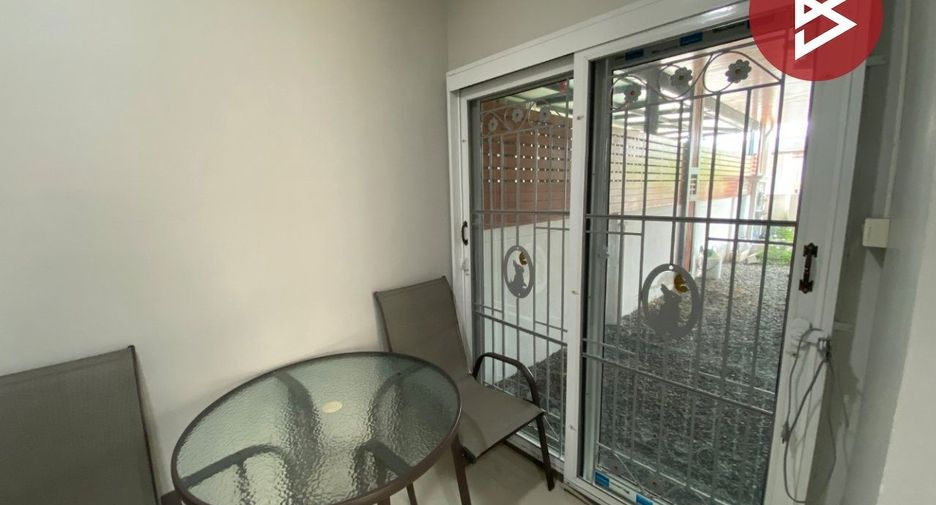 À vendre 2 chambres maison à Ban Pho, Chachoengsao