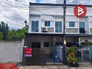 For sale 2 bedrooms townhouse in Sam Phran, Nakhon Pathom
