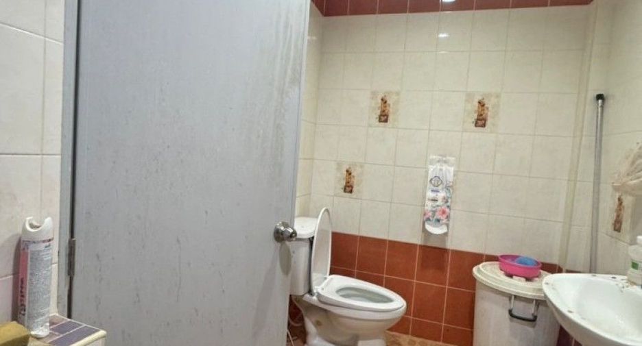 For sale 3 bedrooms house in Mueang Rayong, Rayong