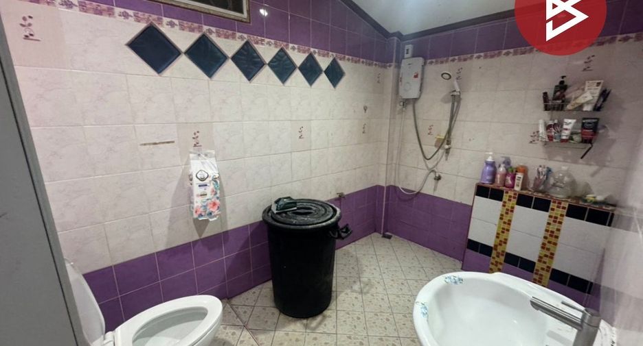For sale 3 bedrooms house in Mueang Rayong, Rayong