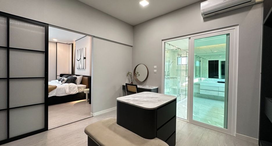 Casa en alquiler de 4 habitaciones en Prawet, Bangkok