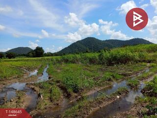Terreno en venta en Phayuha Khiri, Nakhon Sawan