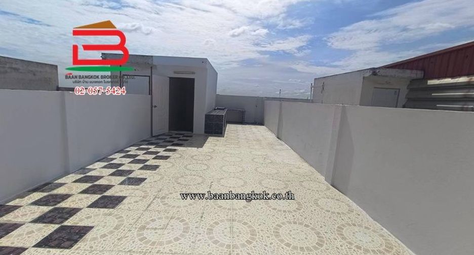 For rent 2 bedrooms retail Space in Sai Mai, Bangkok